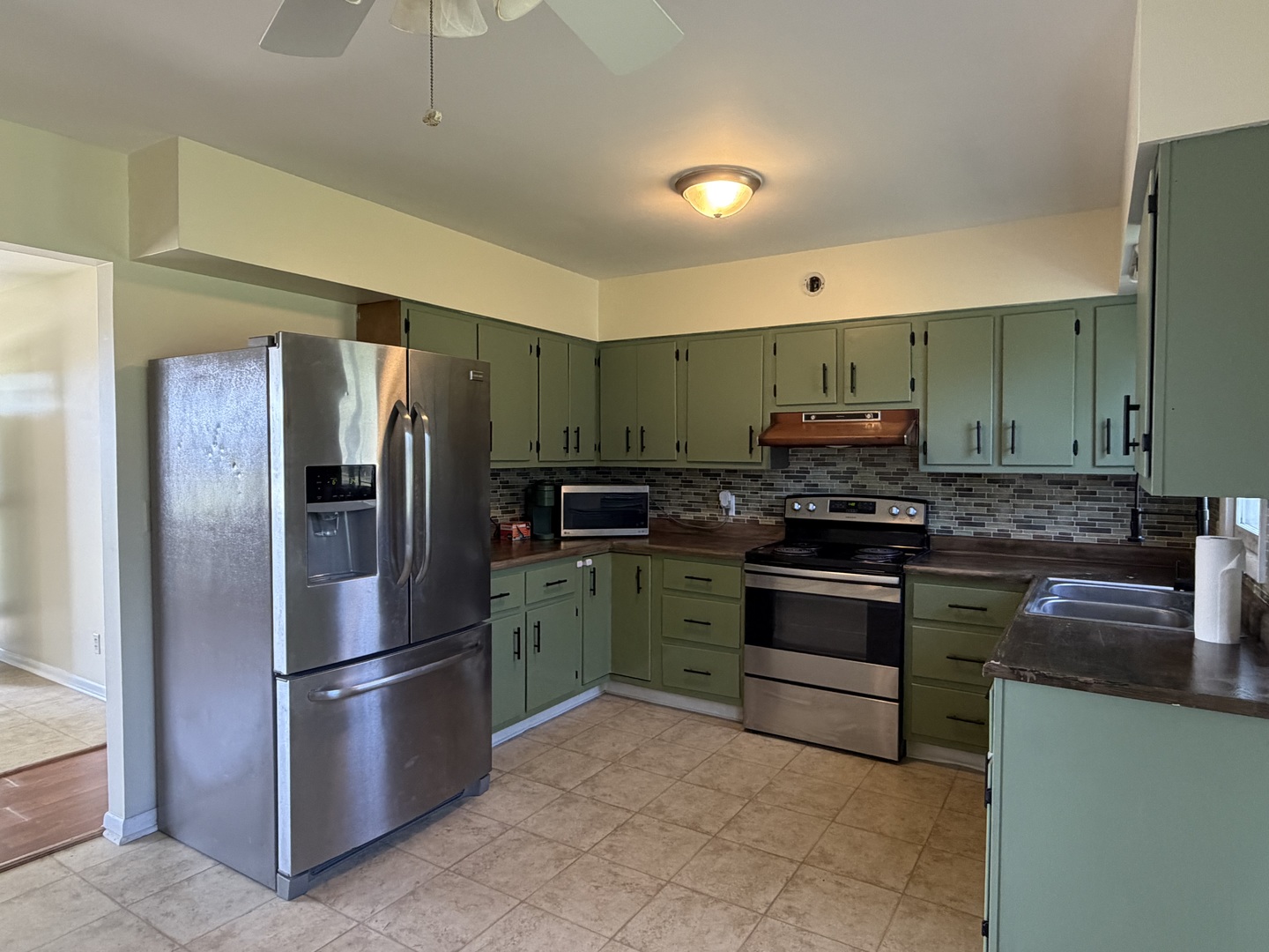 419 East Cleveland Street Cullom, IL 60929 - Photo 6 of 14