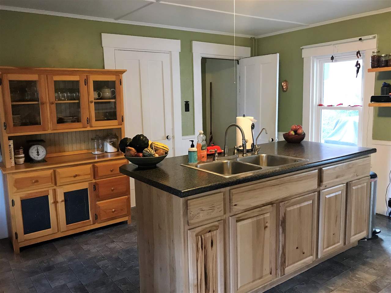 17 Main Street Rochester, NH 03868 - Photo 10 of 40