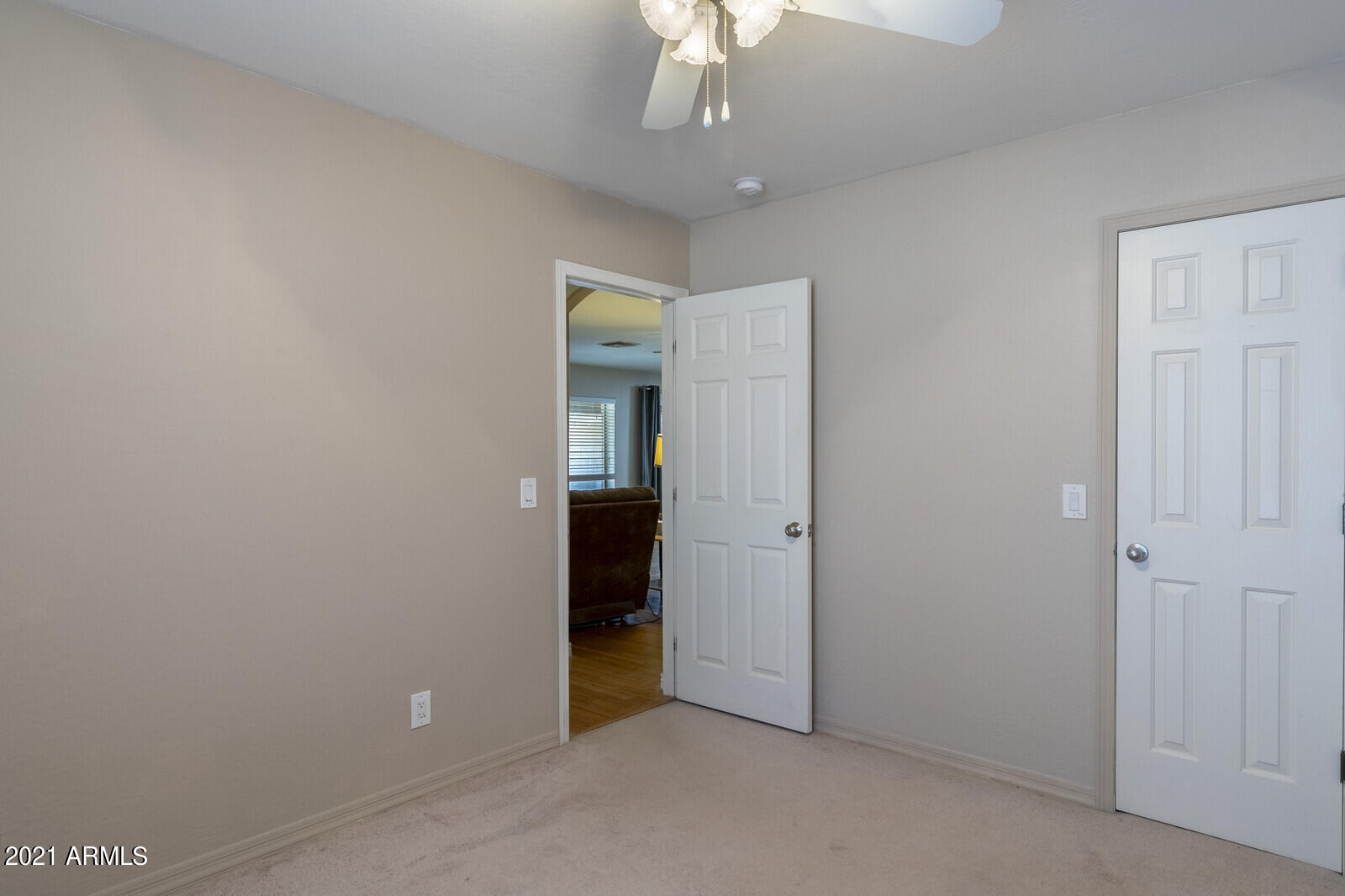 17325 West Ocotillo Road Waddell, AZ 85355 - Photo 21 of 43 27_17325_W_Ocotillo_Road__27_mls