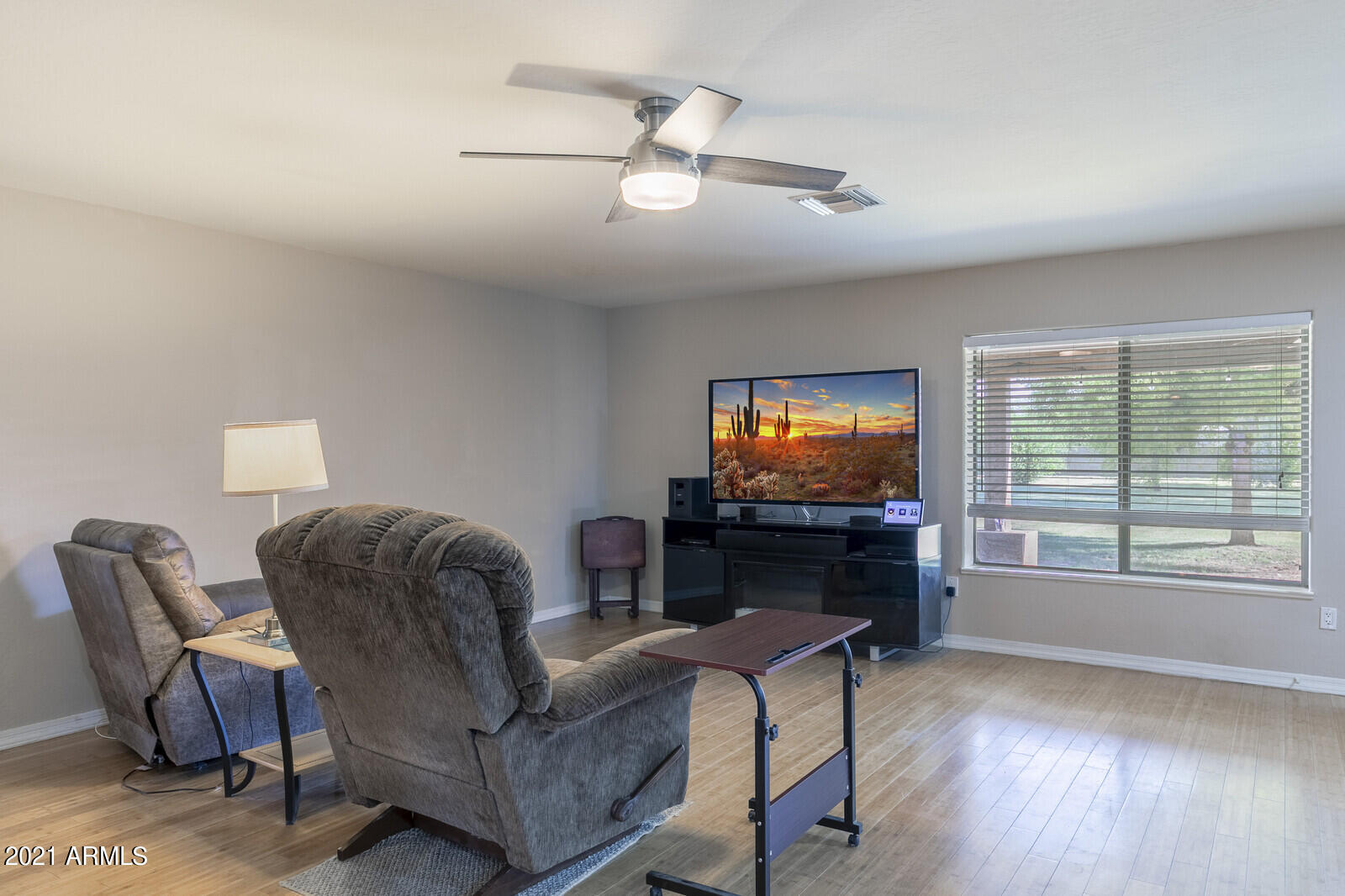 17325 West Ocotillo Road Waddell, AZ 85355 - Photo 5 of 43 10_17325_W_Ocotillo_Road__10_mls