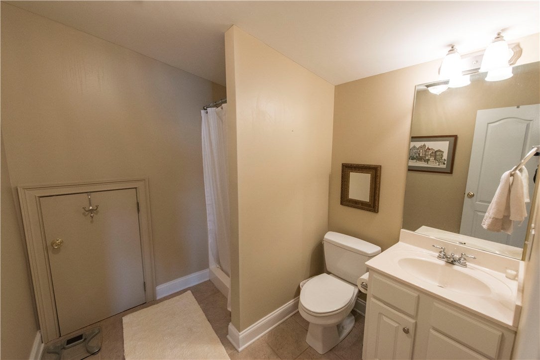 1765 Woodley Road Auburn, AL 36830 - Photo 17 of 20 Gallery Image 17