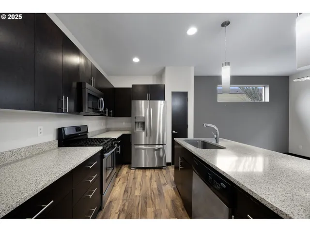 $419,000 | 13770 Southeast Linden Lane, Milwaukie, OR 97222