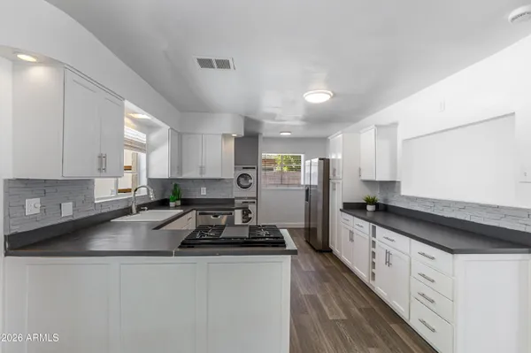 $620,000 | 1807 East San Miguel Avenue, Phoenix, AZ 85016