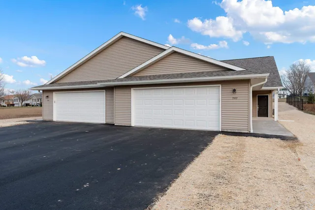 $229,900 | 540 River Drive, Berlin, WI 54923
