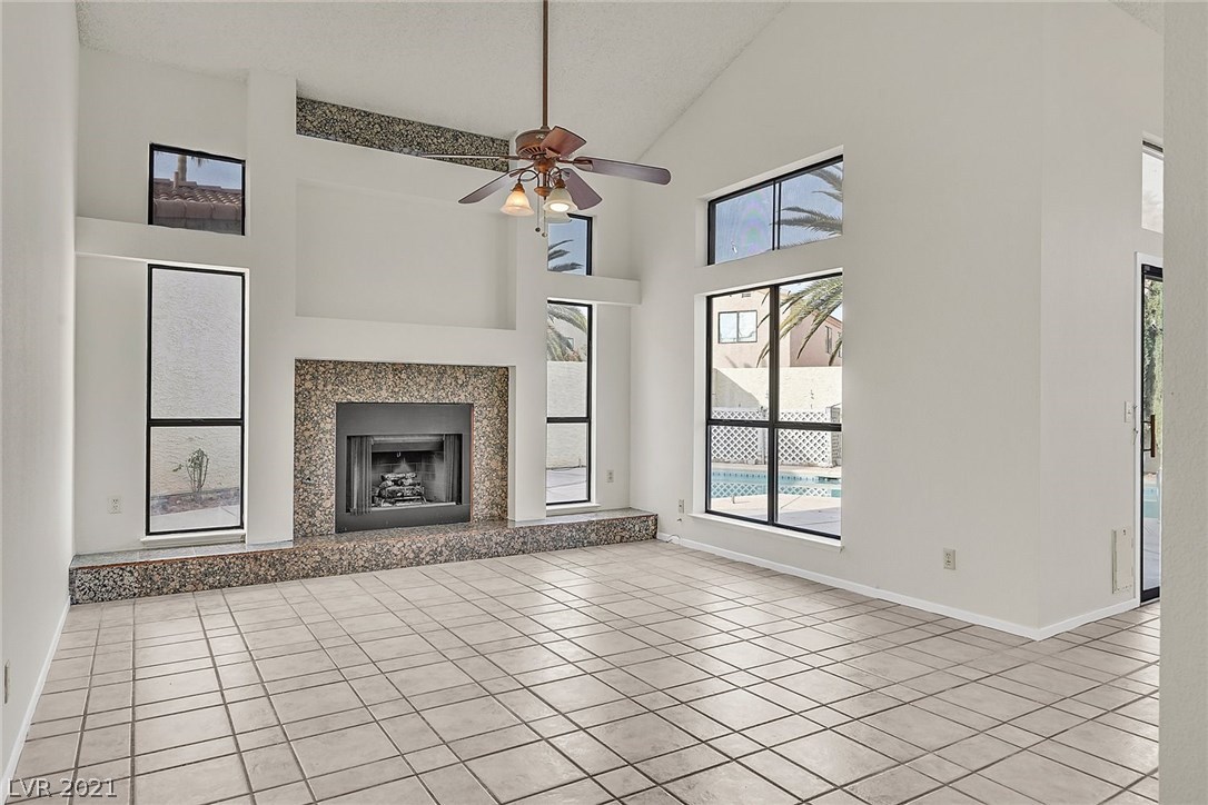 6560 West Beacon Road Las Vegas, NV 89108 - Photo 5 of 25 Gallery Image 5