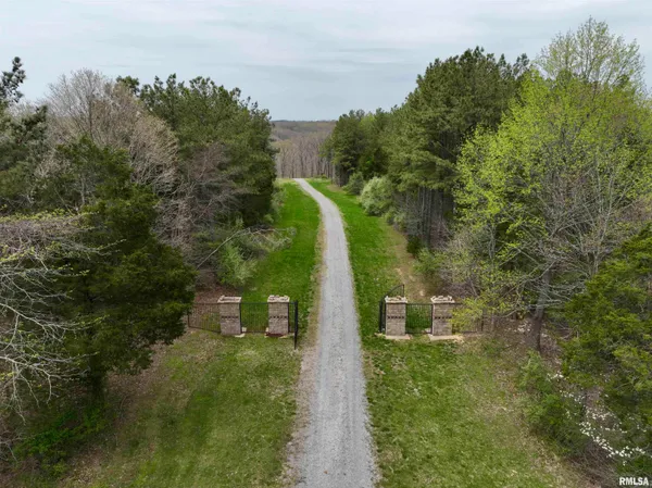 $185,000 | 0 Parrish Ridge Lane, Goreville, IL 62939