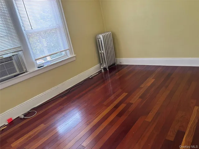 $760,000 | 104-18 216th Street | Queens Village