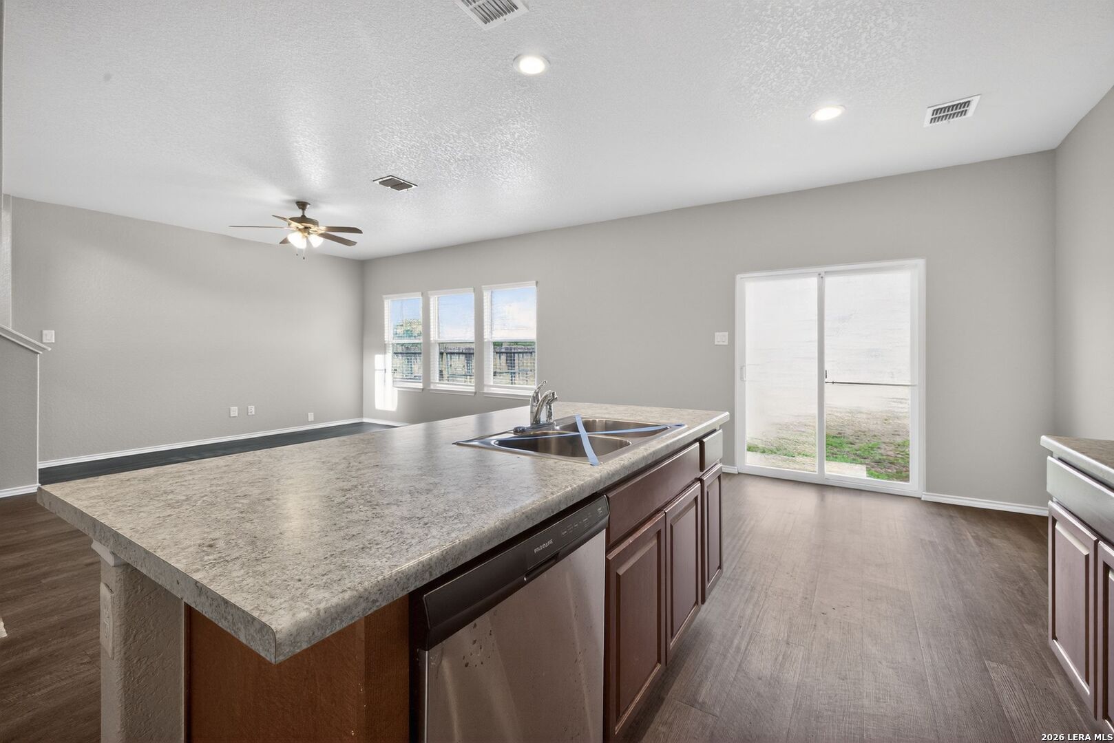 13003 Lineberry Lane St. Hedwig, TX 78152 - Photo 12 of 30