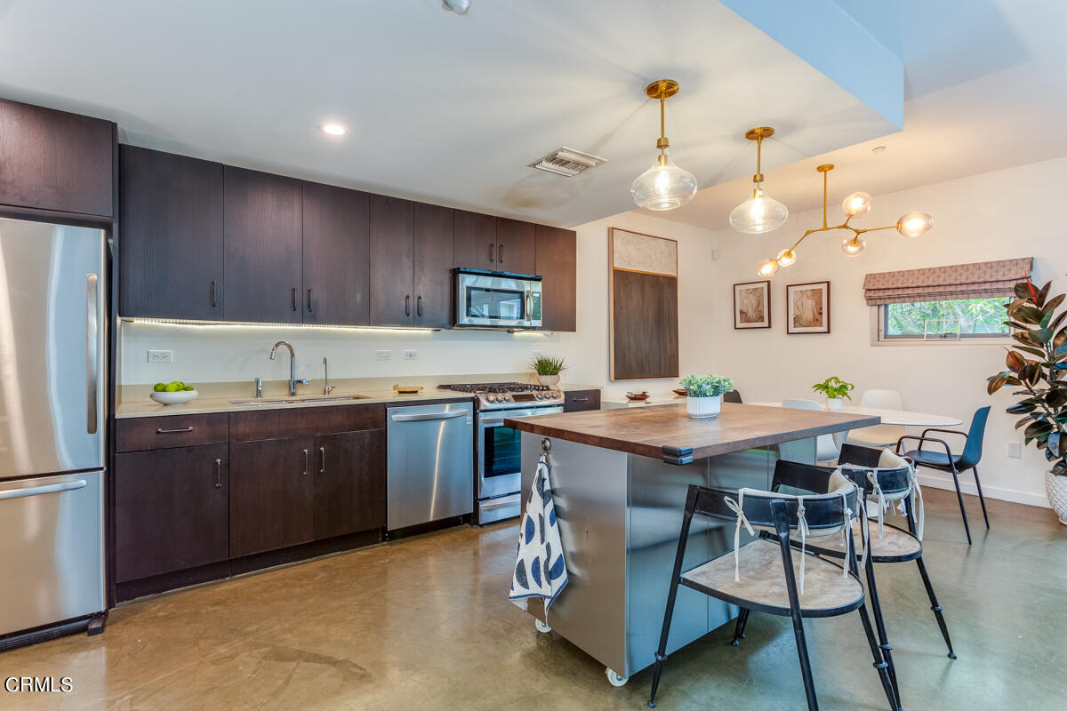 4111 Sunset Boulevard, Unit 225 Los Angeles, CA 90029 - Photo 11 of 42 MLS-11