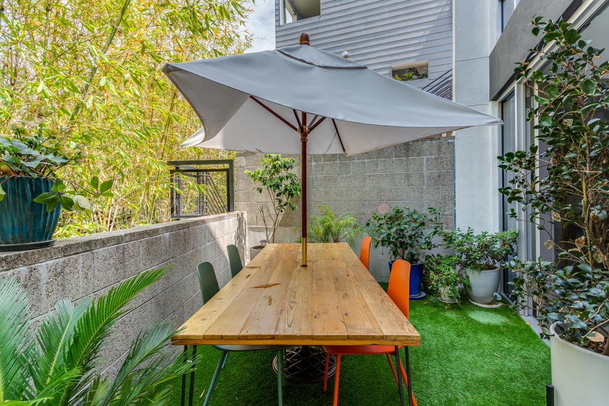 4111 Sunset Boulevard, Unit 225 Los Angeles, CA 90029 - Photo 17 of 42 MLS-32