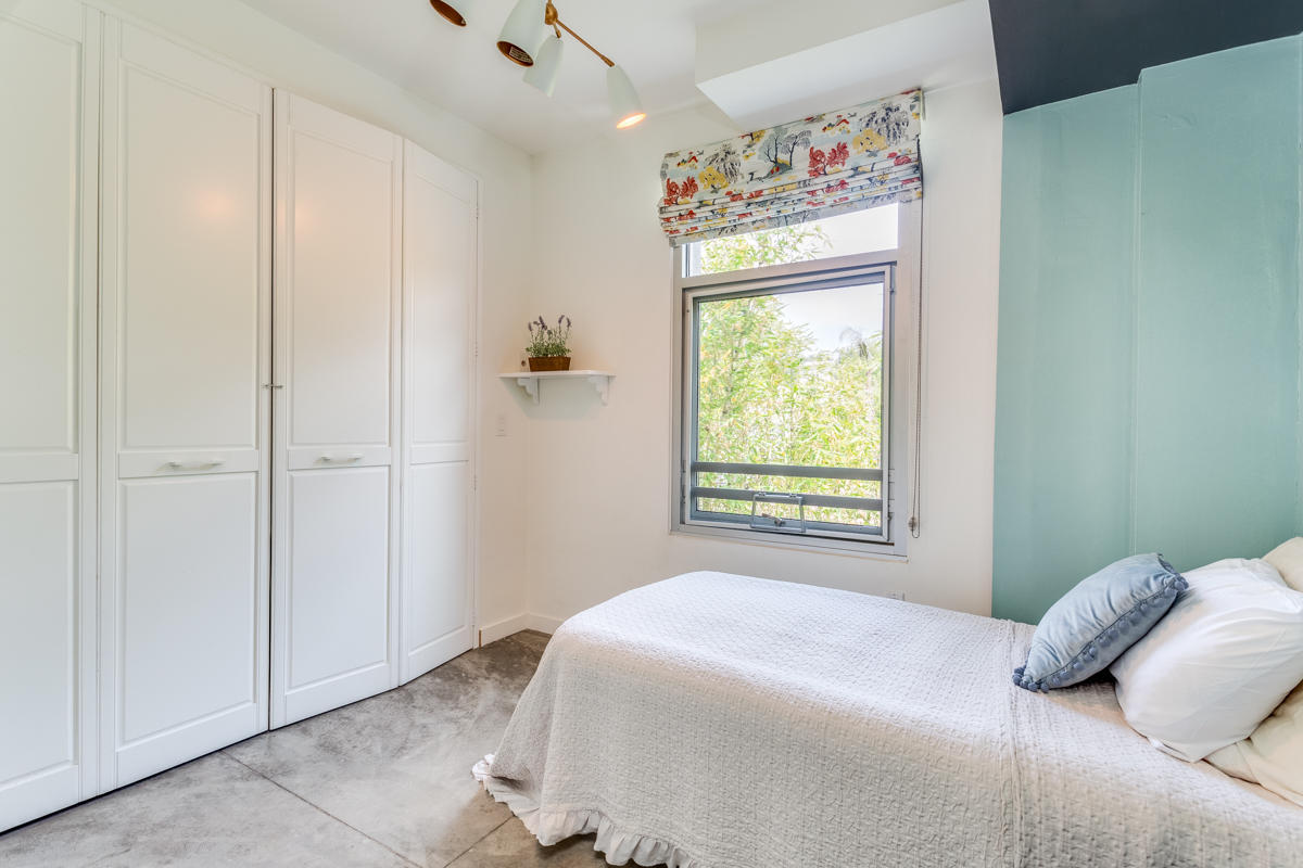 4111 Sunset Boulevard, Unit 225 Los Angeles, CA 90029 - Photo 23 of 42 MLS-38