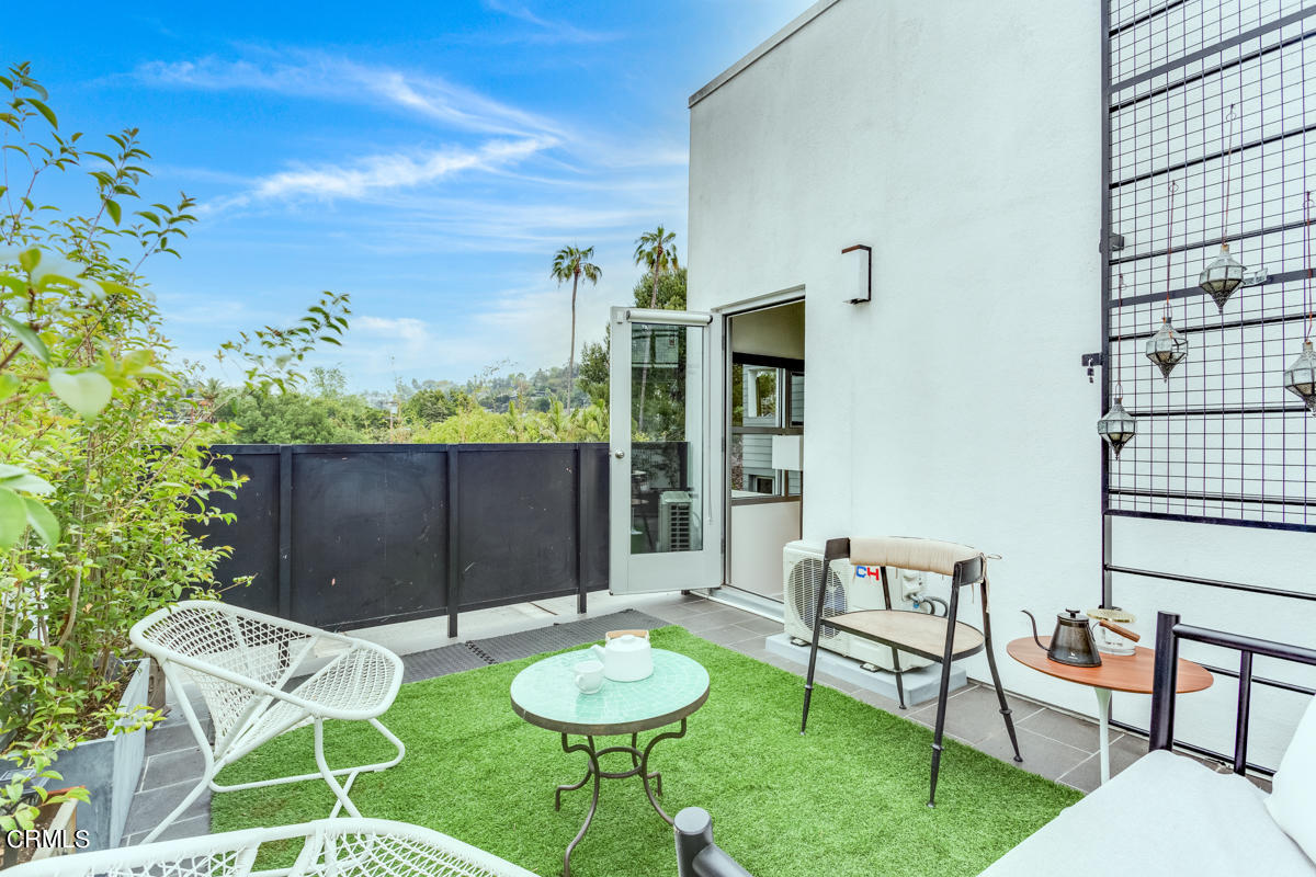 4111 Sunset Boulevard, Unit 225 Los Angeles, CA 90029 - Photo 31 of 42 MLS-53