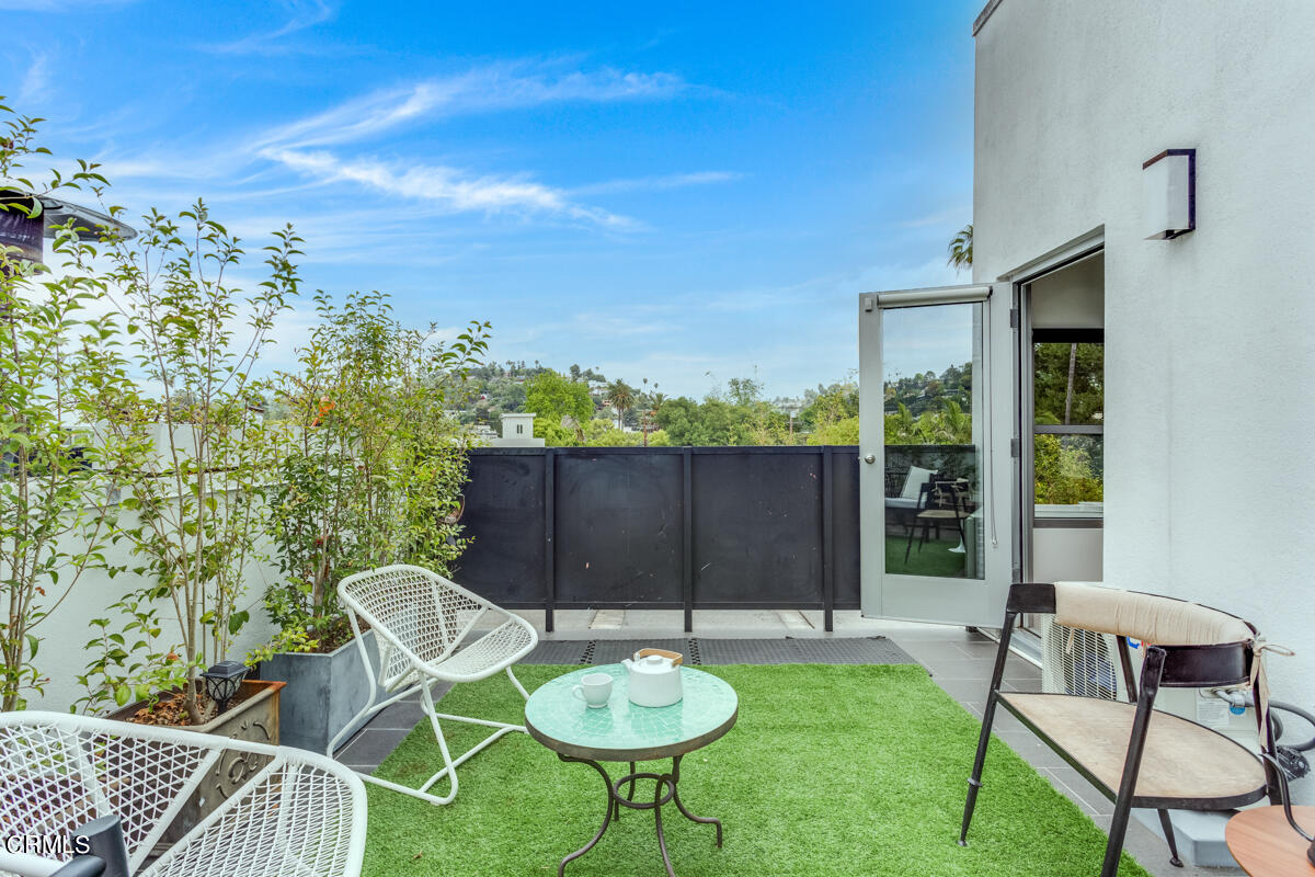 4111 Sunset Boulevard, Unit 225 Los Angeles, CA 90029 - Photo 32 of 42 MLS-54