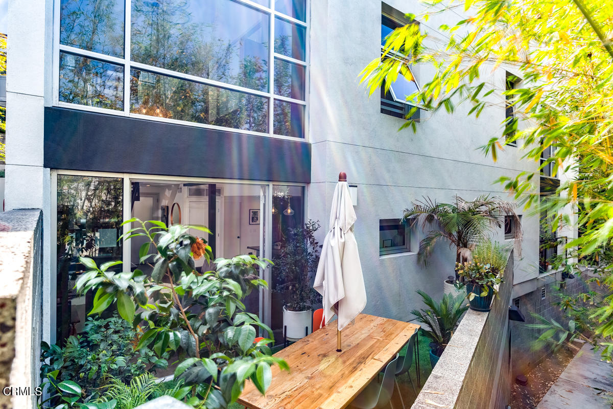 4111 Sunset Boulevard, Unit 225 Los Angeles, CA 90029 - Photo 34 of 42 MLS-61