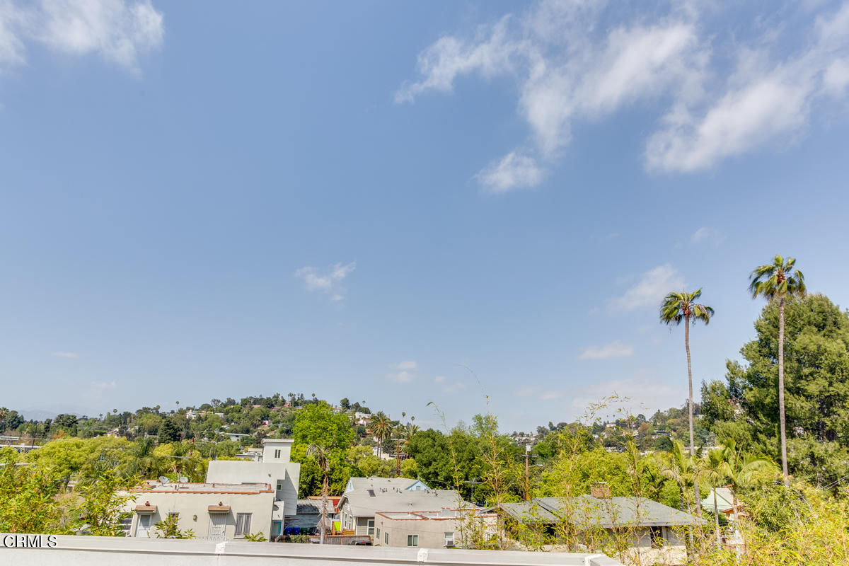 4111 Sunset Boulevard, Unit 225 Los Angeles, CA 90029 - Photo 40 of 42 MLS-57