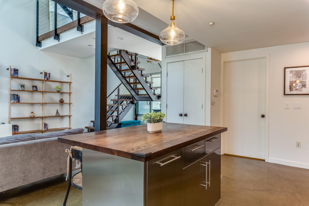 4111 Sunset Boulevard, Unit 225 Los Angeles, CA 90029 - Photo 9 of 42 MLS-17