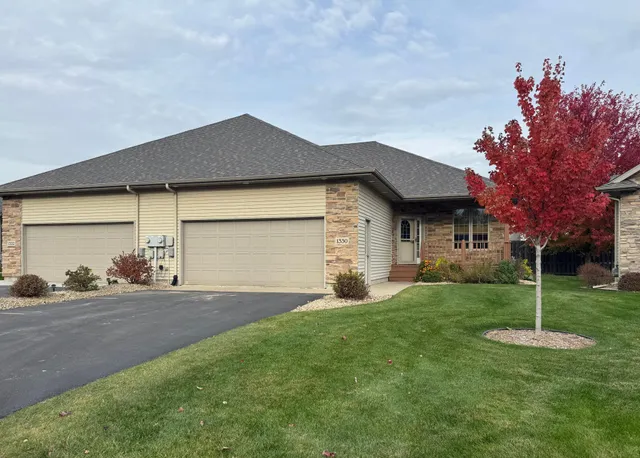$369,900 | 1330 North 10th Street, Lake City, MN 55041