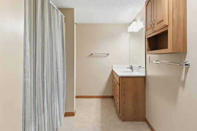 $369,900 | 1330 North 10th Street, Lake City, MN 55041