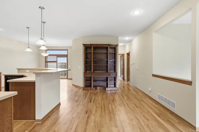 $369,900 | 1330 North 10th Street, Lake City, MN 55041