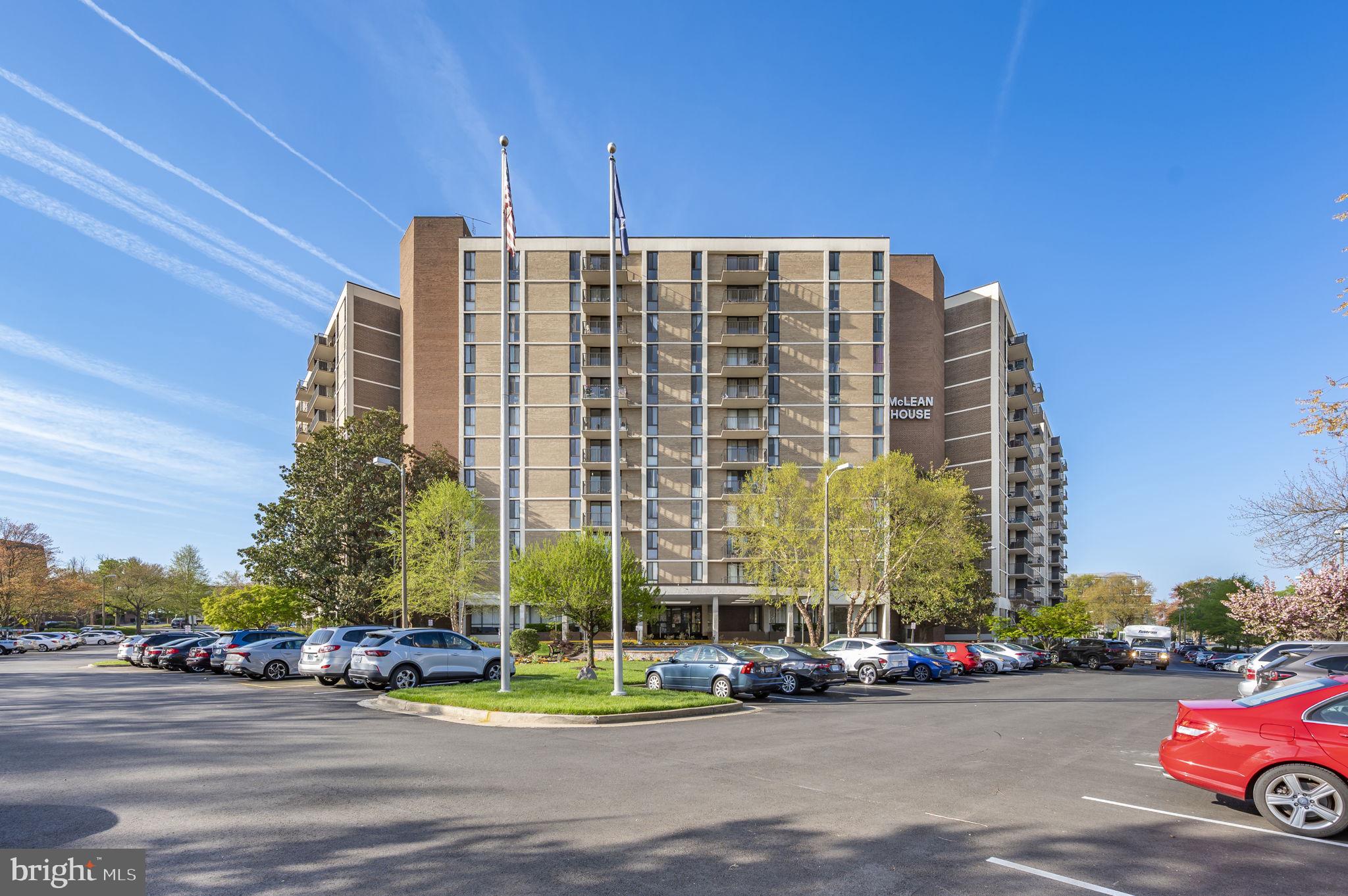 6800 Fleetwood Road, Unit 509 McLean, VA 22101 - Photo 42 of 48 a front view of a building with street view