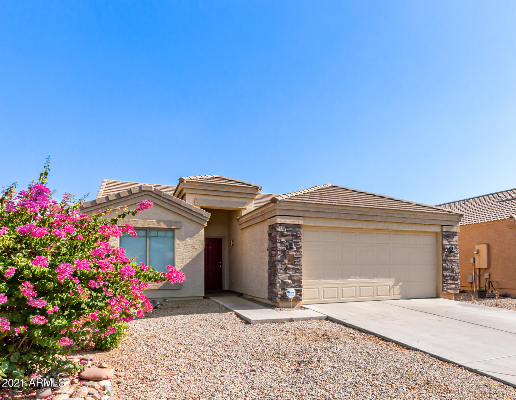 8621 West Cordes Road Tolleson, AZ 85353 - Photo 8 of 10 2 - Cordes