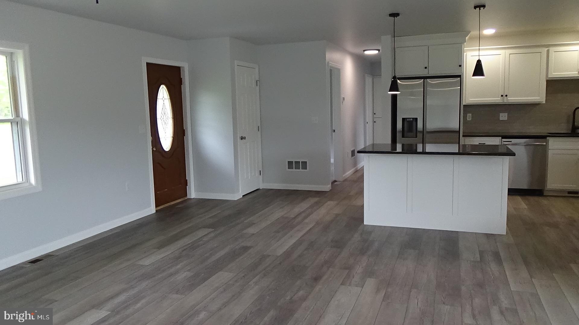 1814 Fairground Road Liverpool, PA 17045 - Photo 4 of 38