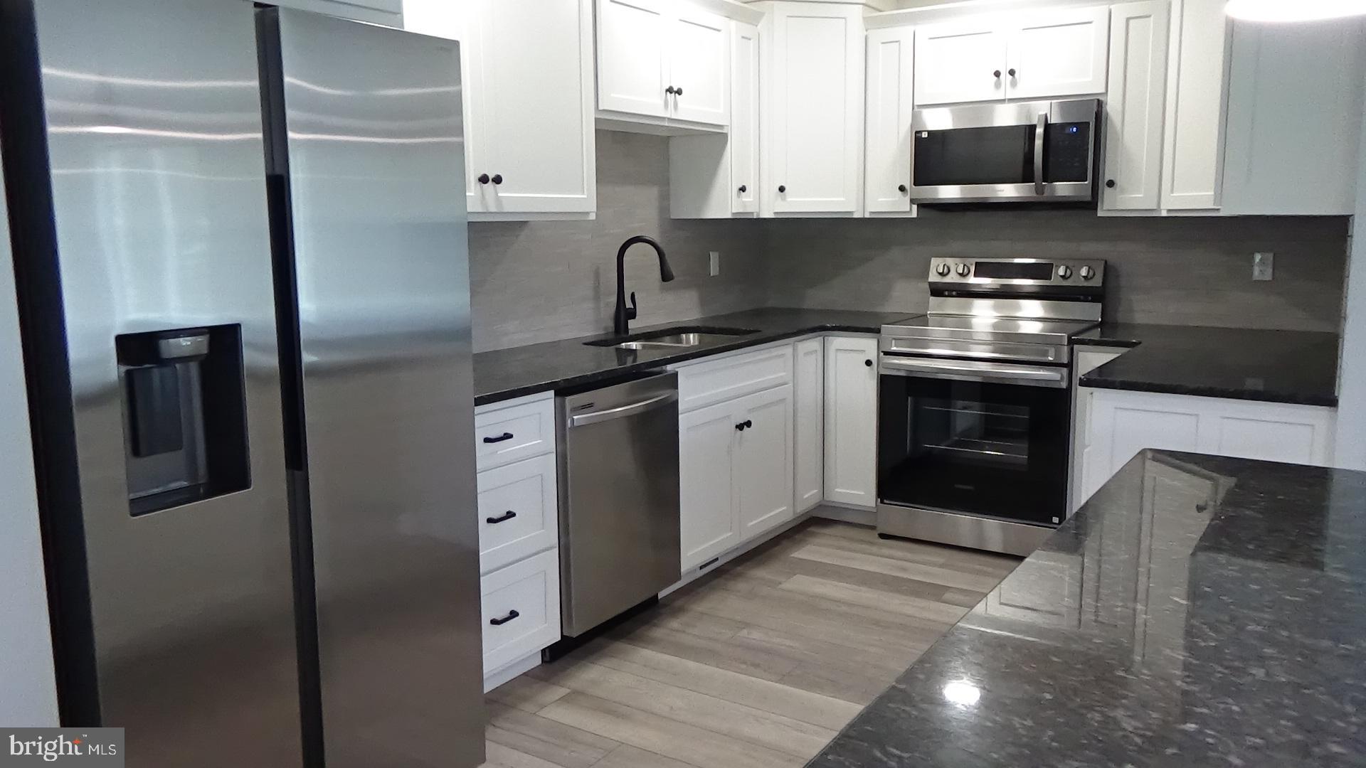 1814 Fairground Road Liverpool, PA 17045 - Photo 5 of 38