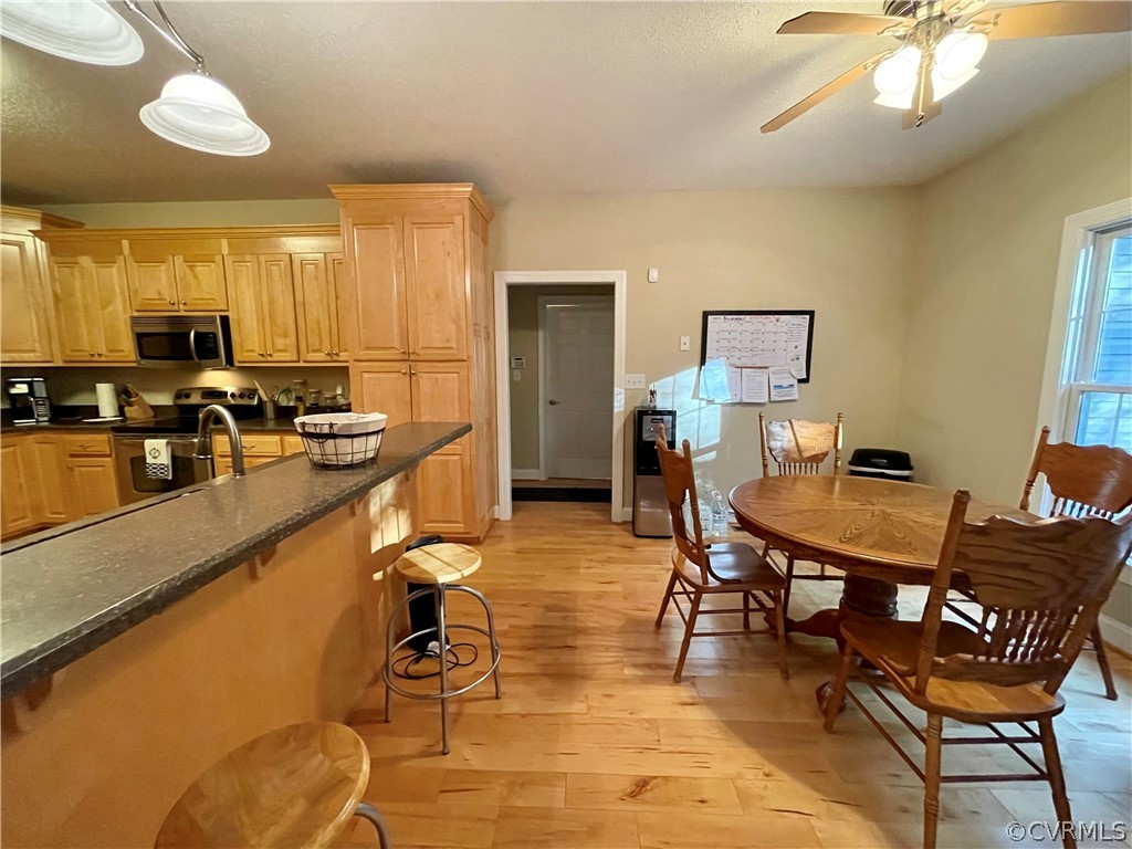 6153 Middle Road Prince George, VA 23875 - Photo 10 of 34