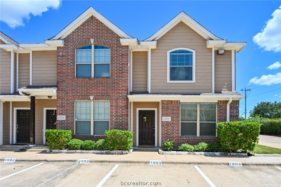 1000 Spring Loop, Unit 1904 College Station, TX 77840 - Photo 1 of 19 Corner unit