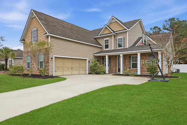 $575,000 | 84 Bridgeton Drive, Bluffton, SC 29909