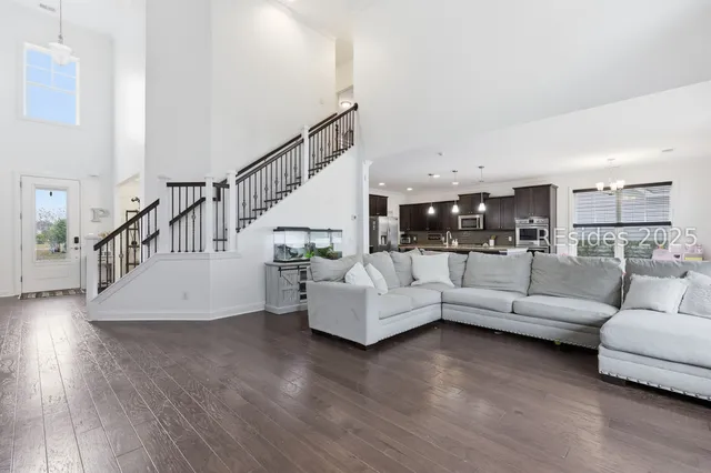 $575,000 | 84 Bridgeton Drive, Bluffton, SC 29909