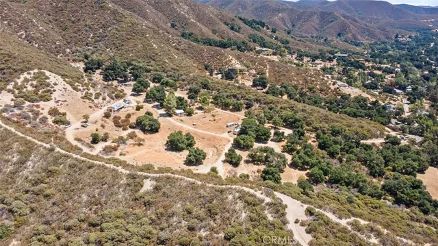 $777,000 | 39813 Calle Carona, Green Valley, CA 91390