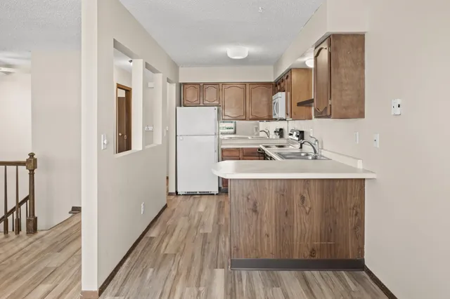 $210,000 | 2305 4th Avenue South, Moorhead, MN 56560