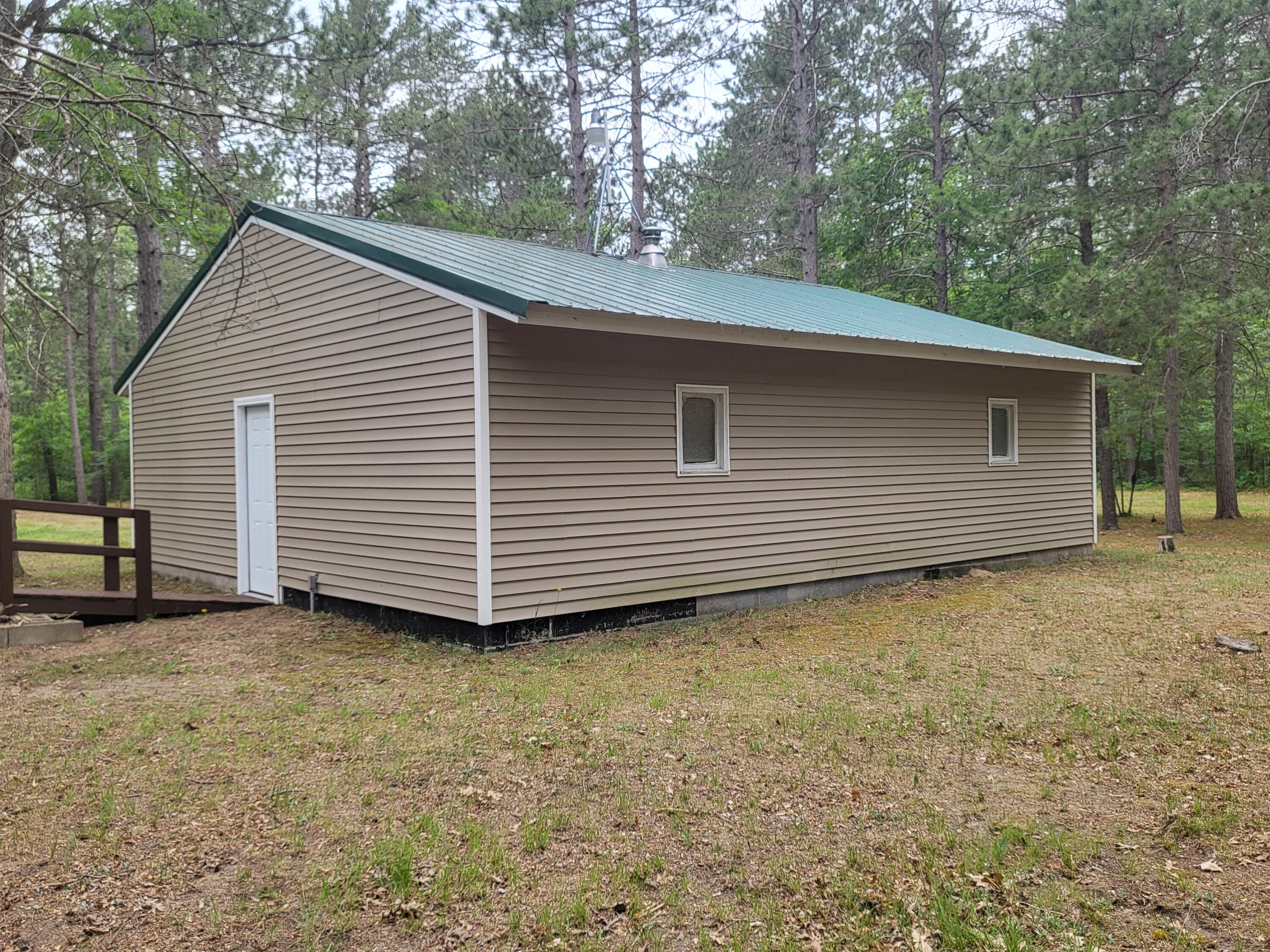 8652 Lovells Road Grayling, MI 49738 - Photo 12 of 68 Gallery Image 12