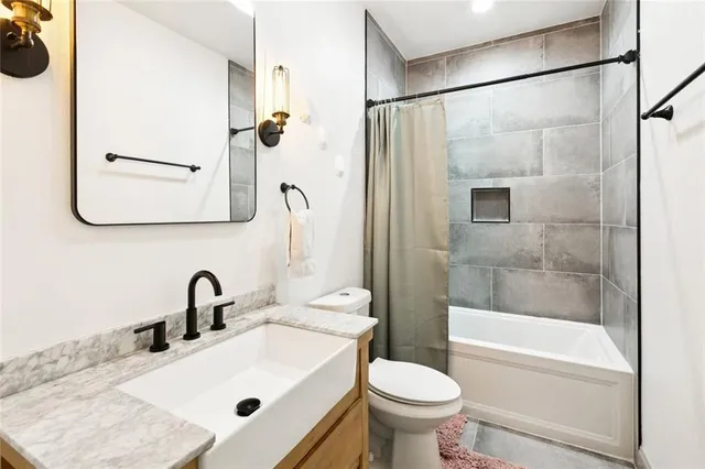 $283,000 | 7216 Claiborne Court, Arabi, LA 70032