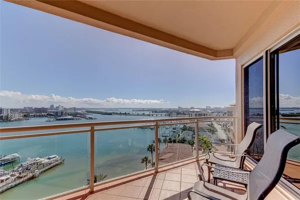 $8,500 | 521 Mandalay Avenue, Unit 1109, Clearwater Beach, FL 33767