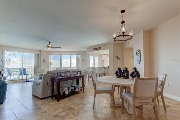 $8,500 | 521 Mandalay Avenue, Unit 1109, Clearwater Beach, FL 33767