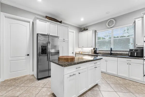 $1,299,000 | 206 Botanica Drive, Jupiter, FL 33458