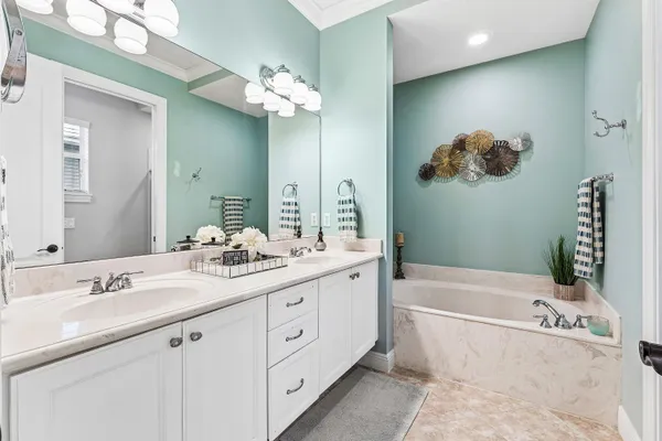 $1,299,000 | 206 Botanica Drive, Jupiter, FL 33458
