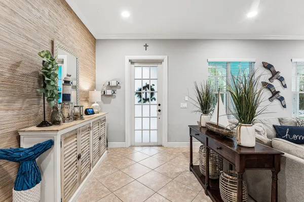 $1,299,000 | 206 Botanica Drive, Jupiter, FL 33458