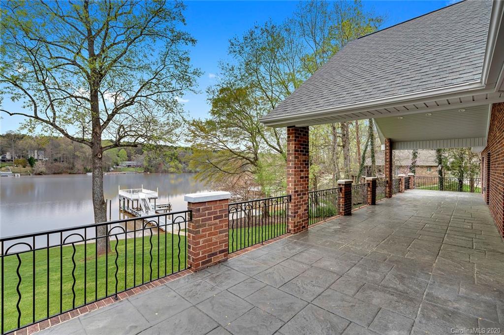 9332 Windygap Road Charlotte, NC 28278 - Photo 1 of 43