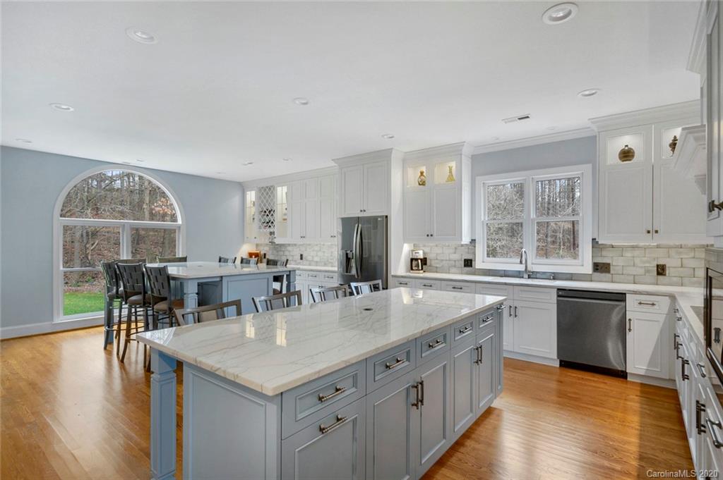 9332 Windygap Road Charlotte, NC 28278 - Photo 3 of 43