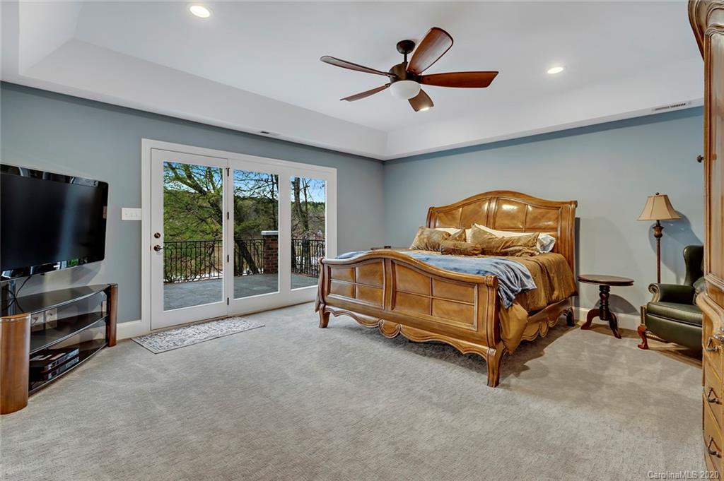 9332 Windygap Road Charlotte, NC 28278 - Photo 10 of 43