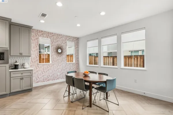 $792,000 | 133 East Frost Dr Mountain, Tracy, CA 95391