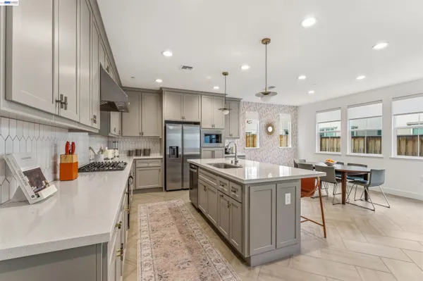 $792,000 | 133 East Frost Dr Mountain, Tracy, CA 95391