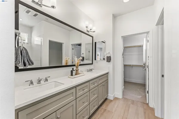 $792,000 | 133 East Frost Dr Mountain, Tracy, CA 95391