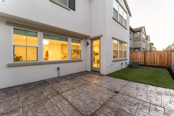 $792,000 | 133 East Frost Dr Mountain, Tracy, CA 95391