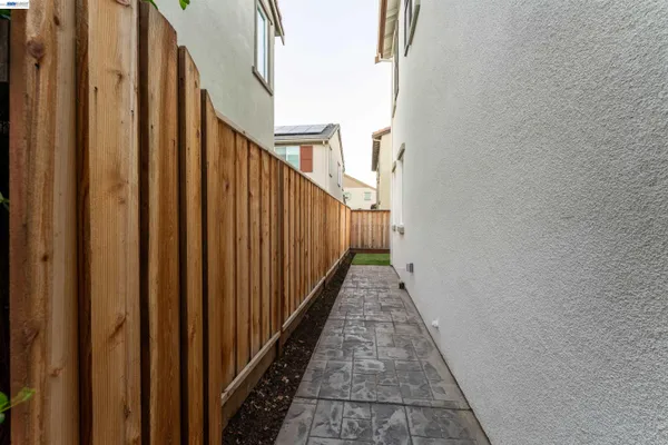 $792,000 | 133 East Frost Dr Mountain, Tracy, CA 95391