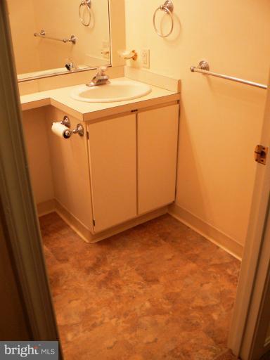 7507 Arden Road Cabin John, MD 20818 - Photo 26 of 30 Bath