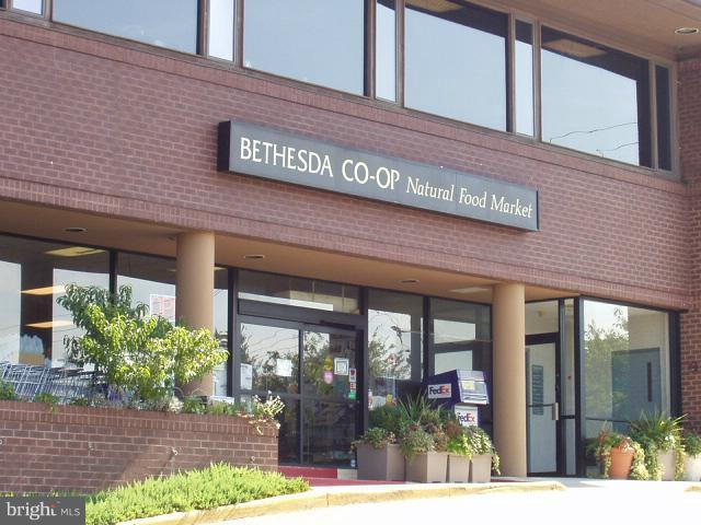 7507 Arden Road Cabin John, MD 20818 - Photo 30 of 30 Community